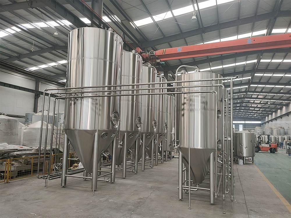 The advanced design for beer fermentation tanks